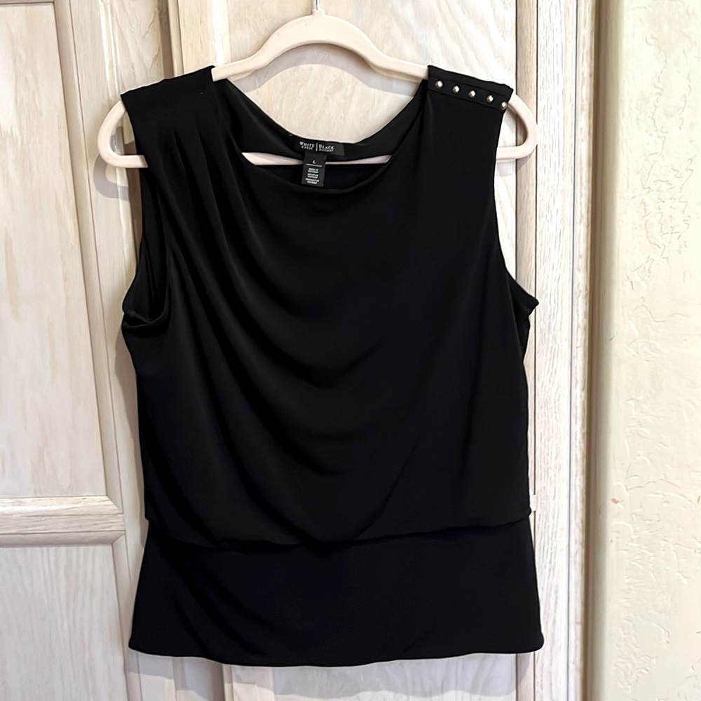 3/$30| 🌸 WHBM Black Sleeveless Top
